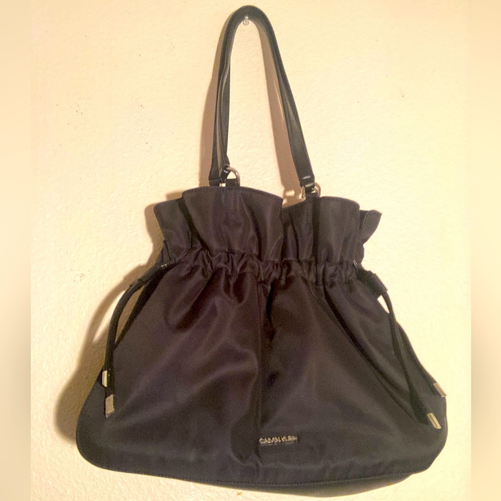 Calvin Kline bucket bag
